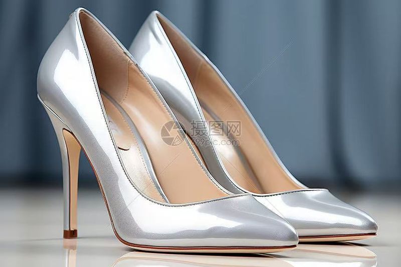 High heels View 2